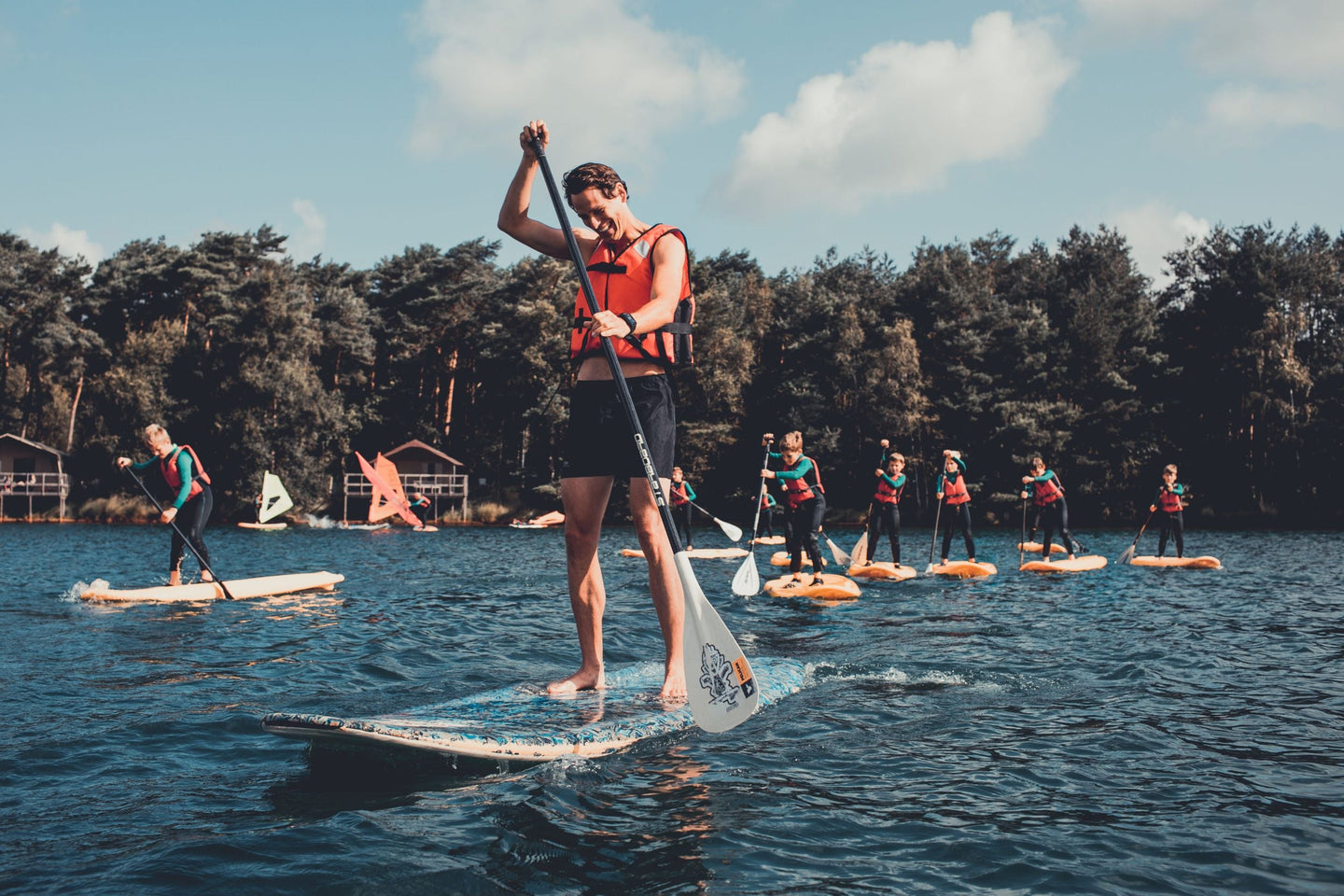 Groepsles SUP board (2u) div. locaties - afbeelding 2